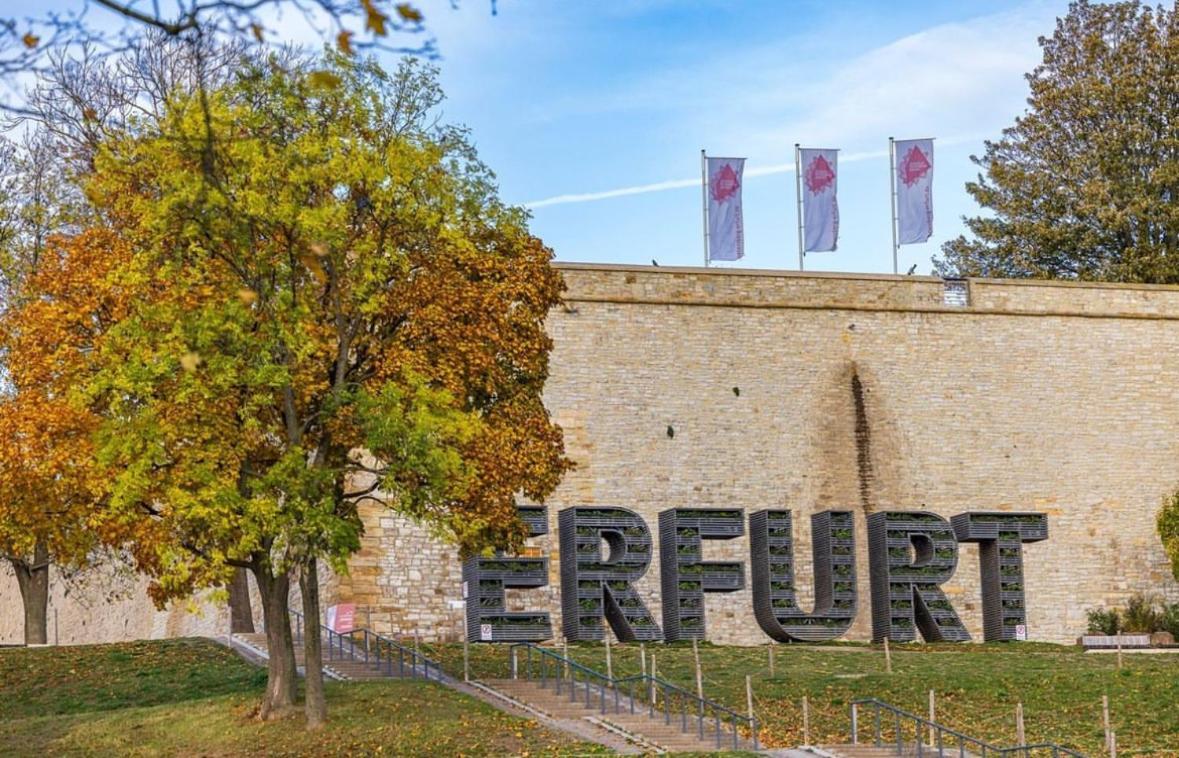 -Apartment Am Luisenpark-Perfekte Lage Im Gruenen Fuer Ihren Aufenthalt Erfurt Eksteriør billede
